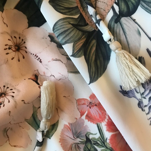 SHOW ME YOUR MUMU FLORAL DRESS - Picture 3 of 7